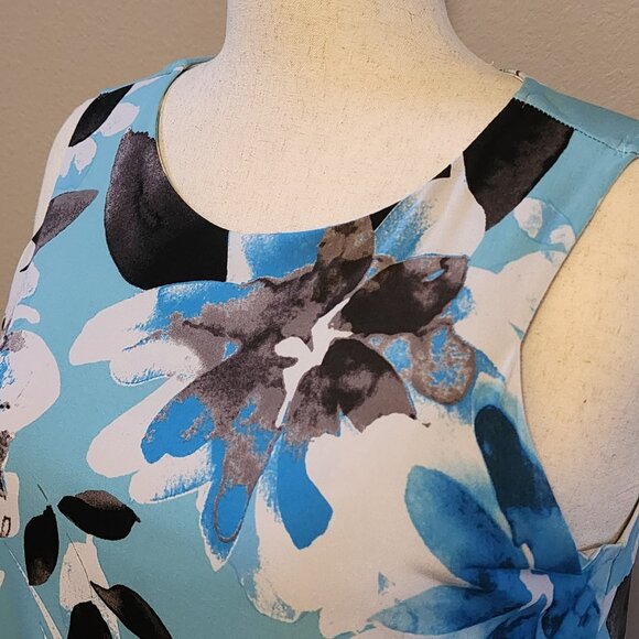 Clara Sun Woo Jewel Neck Swing Dress, Blue, White and Black Floral Petal, Large - Picture 4 of 5